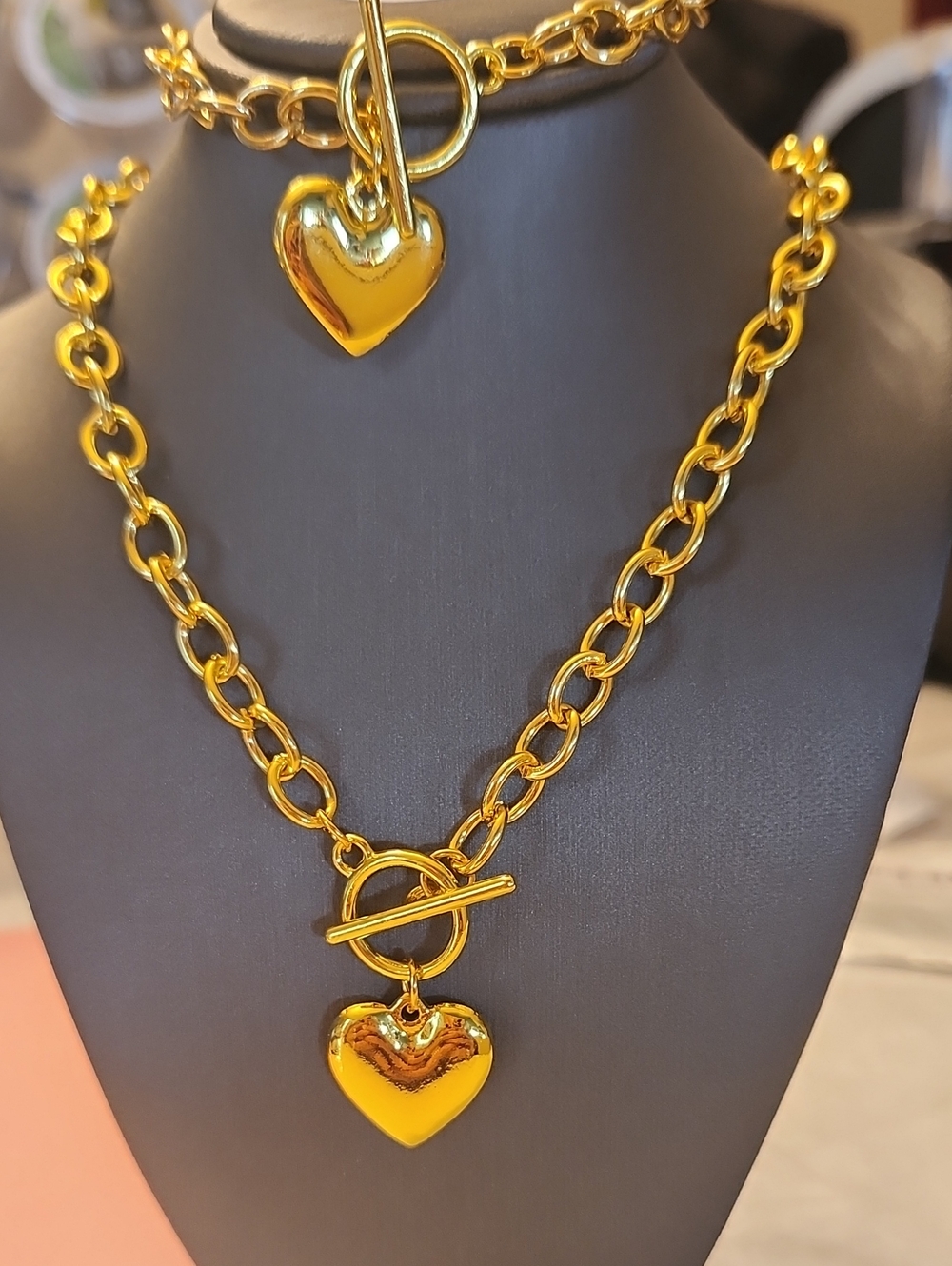 Gold Heart Toggle Necklace and Bracelet Set